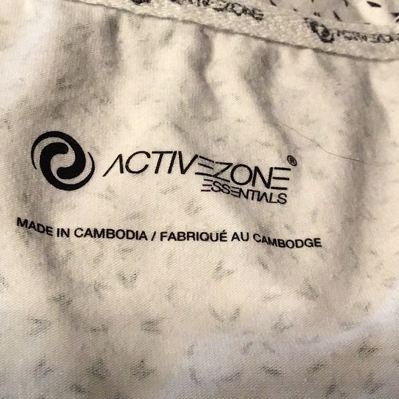 Active Zone T-Shirt - Picture 2 of 4